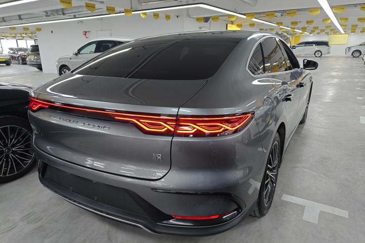 Used BYD Han 2022 DM-i 121KM Prestige Model