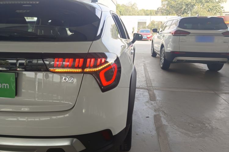 Used Lynk & Co 02 2019 High-Energy Edition 2.0T Automatic Two-Wheel Drive Rugged Version China VI Standard
