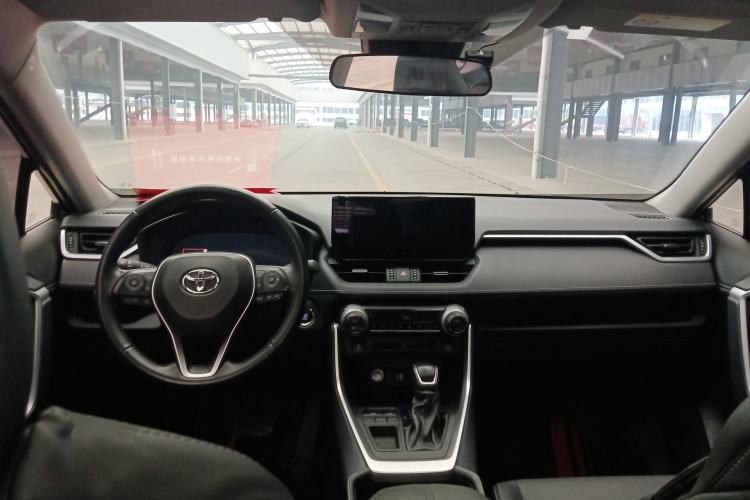 Used Toyota Wildlander 2023 2.0L CVT Two-Wheel Drive Luxury PLUS Edition
