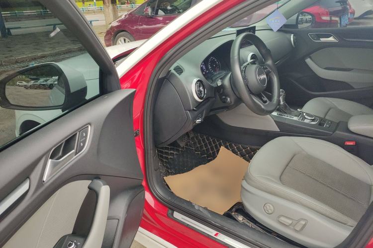 Used Audi A3 2020 Limousine 35 TFSI Fashion Edition China VI Emission Standard
