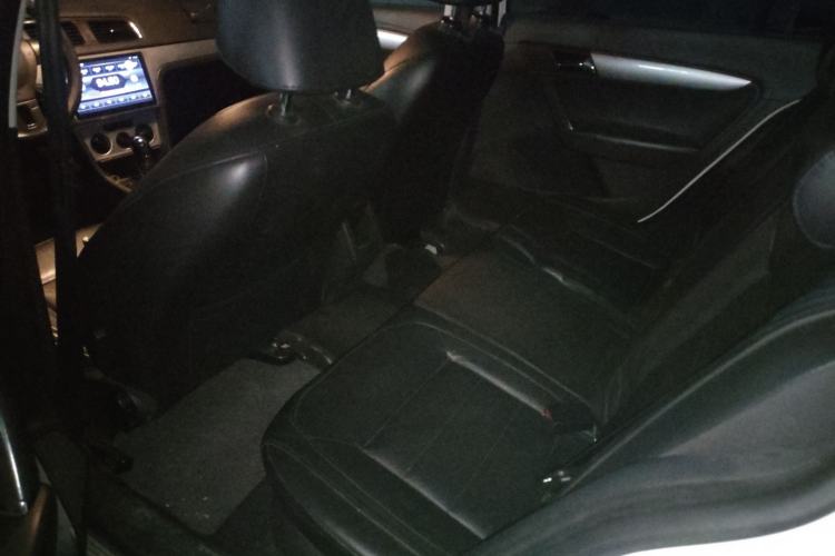 Used Volkswagen Gran Lavida 2013 1.6L Automatic Comfort Model