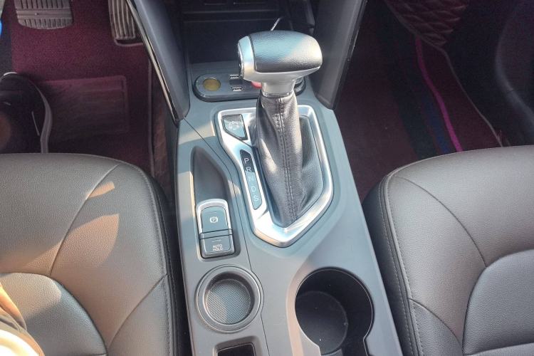 Used GAC Trumpchi GS4 2017 235T G-DCT Two-Wheel Drive Elite Edition
