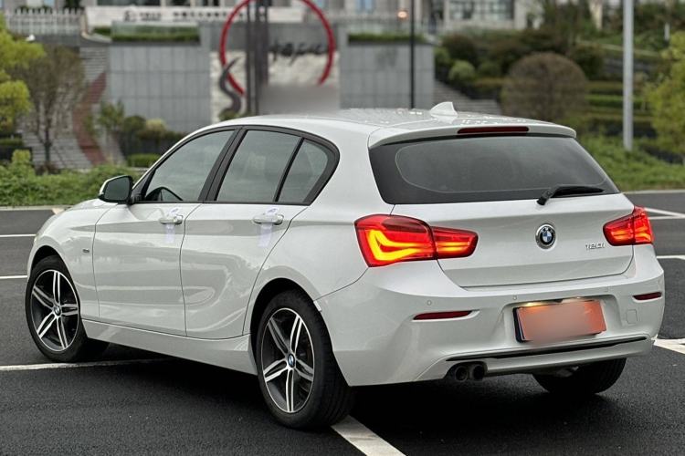 Used BMW 1 Series 2016 120i Sport Design Package
