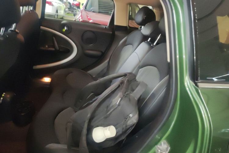 Used  Countryman 2014 1.6L COOPER Fun