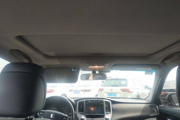 Used Toyota Crown 2017 2.0T Sport Edition
