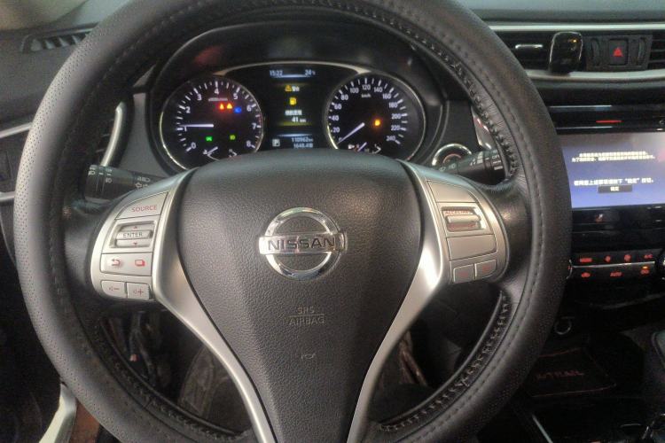 Used Nissan X-Trail 2014 2.0L CVT Smart Edition 2WD
