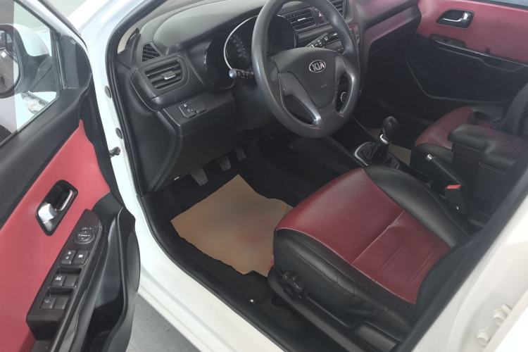 Used Kia K2 2015 Hatchback 1.4L MT GLS Cool Edition
