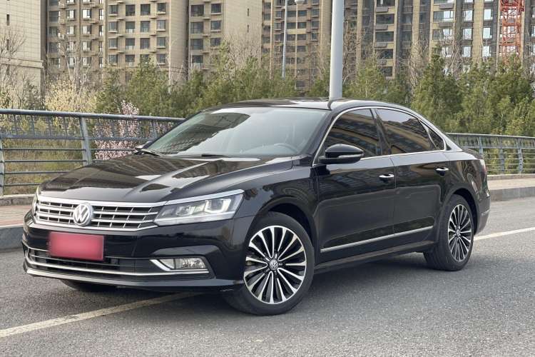 Used Volkswagen Passat 2017 330TSI DSG Prestige Edition
