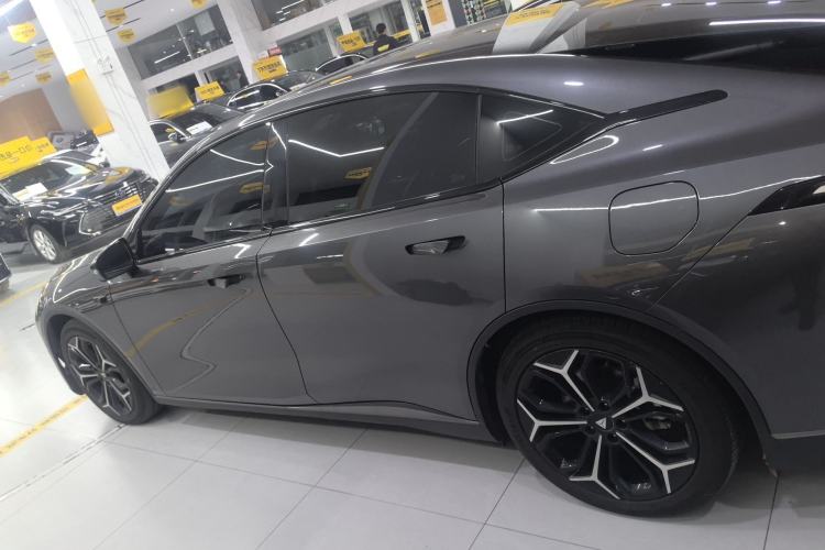 Used  L07 2024 230Max Range-Extended Version
