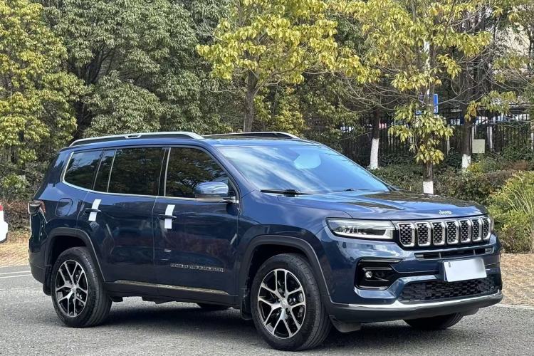 Used  Grand Commander 2022 2.0T Four-Wheel Drive Luxury Edition