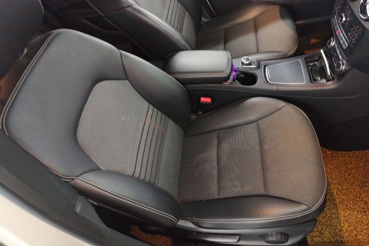 Used Mercedes-Benz B-Class 2015 B 200 Sport Edition
