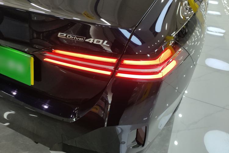 Used BMW i5 2025 eDrive 40L M Sport Package
