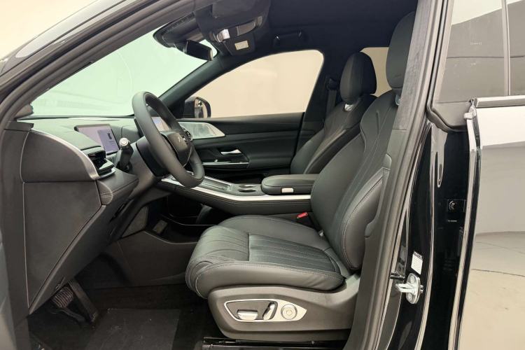 Used XPeng G9 2025 680 Ultra-Long Range All-Wheel Drive Max