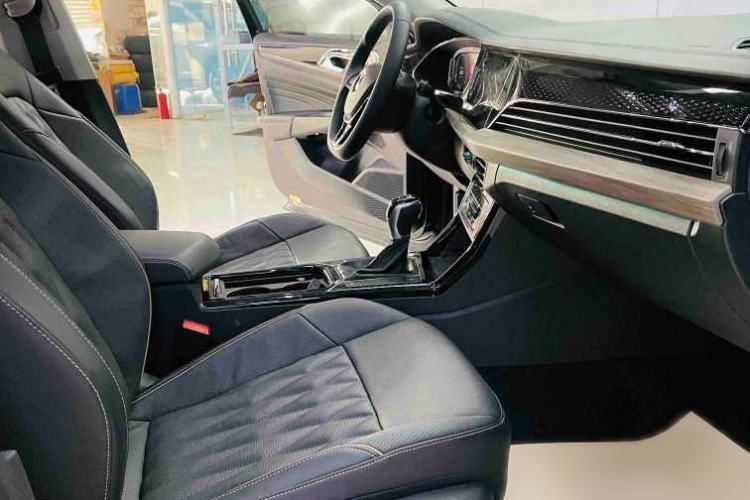 Used Volkswagen Passat 2021 330TSI Luxury Edition
