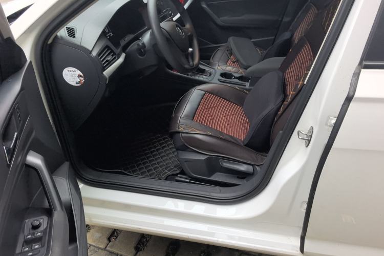 Used Volkswagen Lavida 2019 1.5L Automatic Fashion Edition China VI
