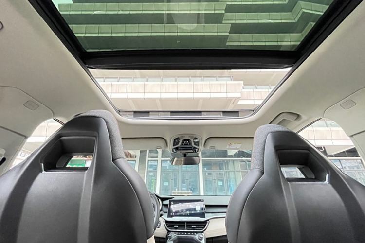 Used Lynk & Co 06 EM-P 2022 PHEV 84 km Range Pro Version
