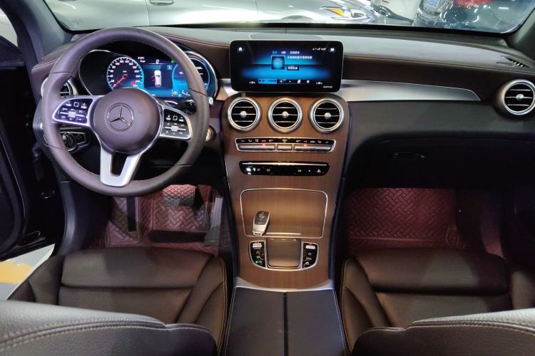 Used Mercedes-Benz GLC 2021 GLC 300 L 4MATIC Dynamic Model