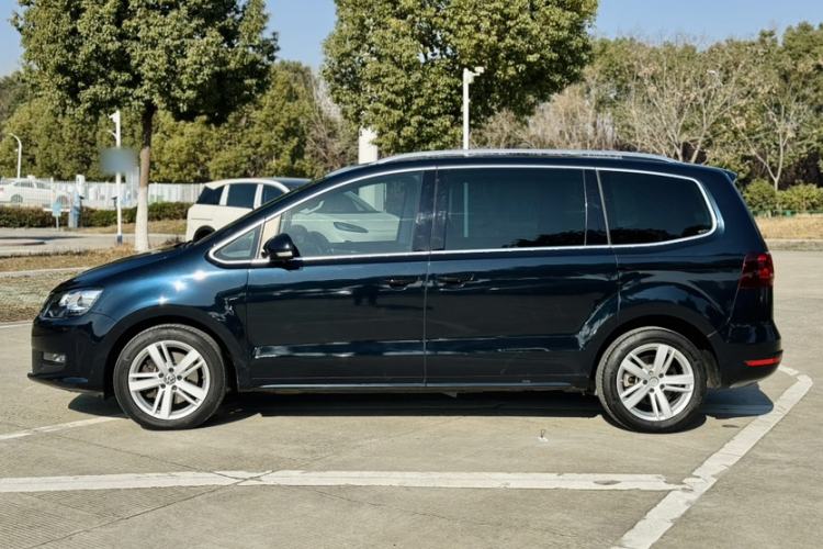 Used Volkswagen Sharan 2018 380TSI Comfort Edition 7-Seater
