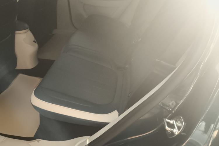 Used ORA Good Cat 2021 400km Standard Range Muse Edition Lithium-Ion Battery