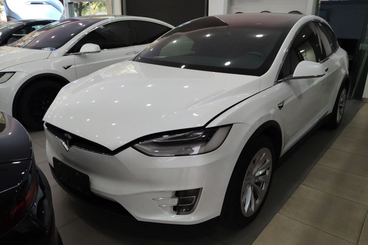 Used Tesla Model X 2019 Long-Range Version
