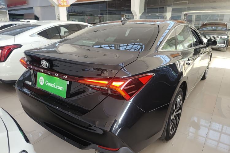 Used Toyota Avalon 2022 2.0L Luxury Edition