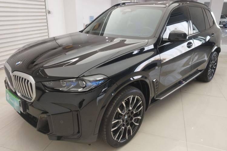 Used BMW X5 2023 xDrive 40Li M Sport Night Edition Package