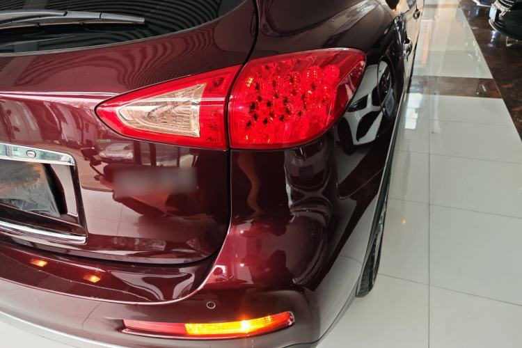 Used Infiniti QX50 2015 2.5L Comfort Edition
