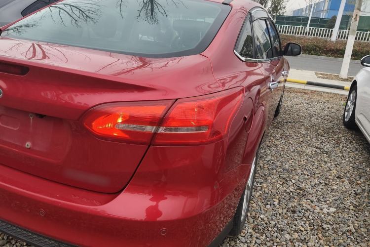 Used Ford Focus 2015 Sedan 1.6L Automatic Trend Model
