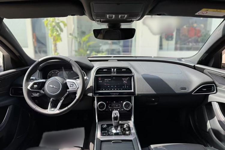 Used Jaguar XEL 2020 2.0T 200PS R-DYNAMIC Youth Sports Edition
