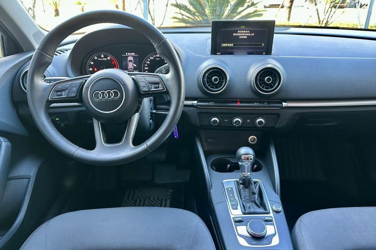 Used Audi A3 2018 30th Anniversary Edition Sportback 35 TFSI Ambition Model
