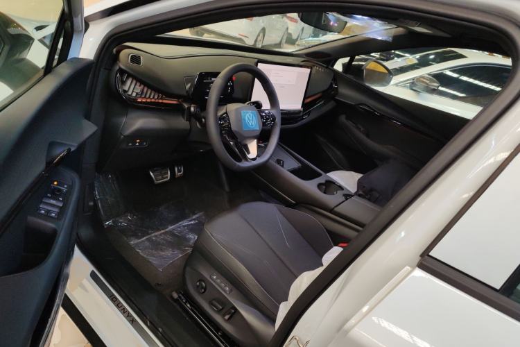 Used Volkswagen ID.UNYX 2024 Revised Pro Long-Range Version
