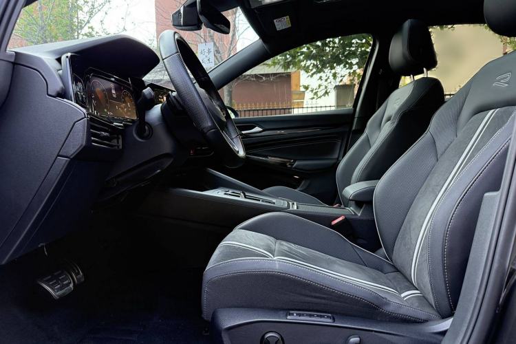 Used Volkswagen Golf 2021 280TSI DSG R-Line
