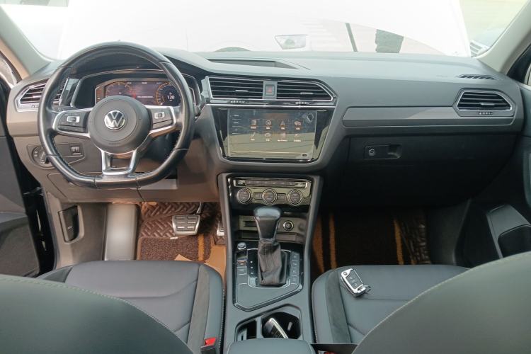 Used Volkswagen Tiguan L 2021 330TSI Automatic Two-Wheel Drive R-Line Enhanced Edition