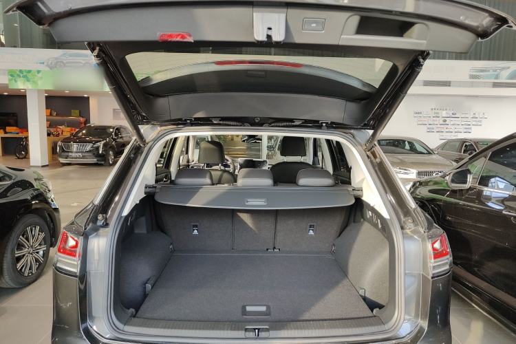 Used Volkswagen Tayron 2024 330TSI Two-Wheel Drive Luxury Plus Advanced Version
