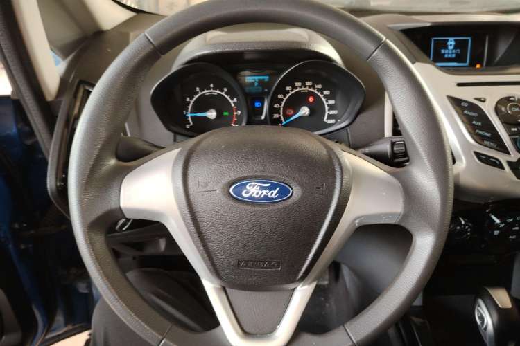 Used Ford EcoSport 2013 1.5L Automatic Fashion Model
