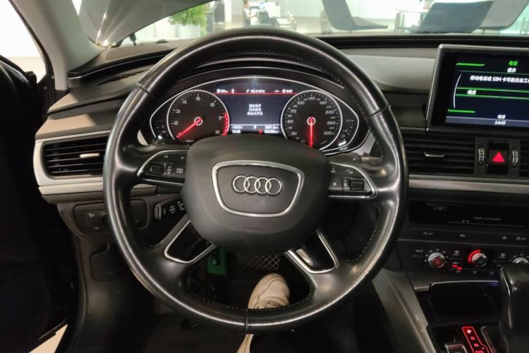 Used Audi A6L 2018 30th Anniversary Edition 35 TFSI Fashion Model
