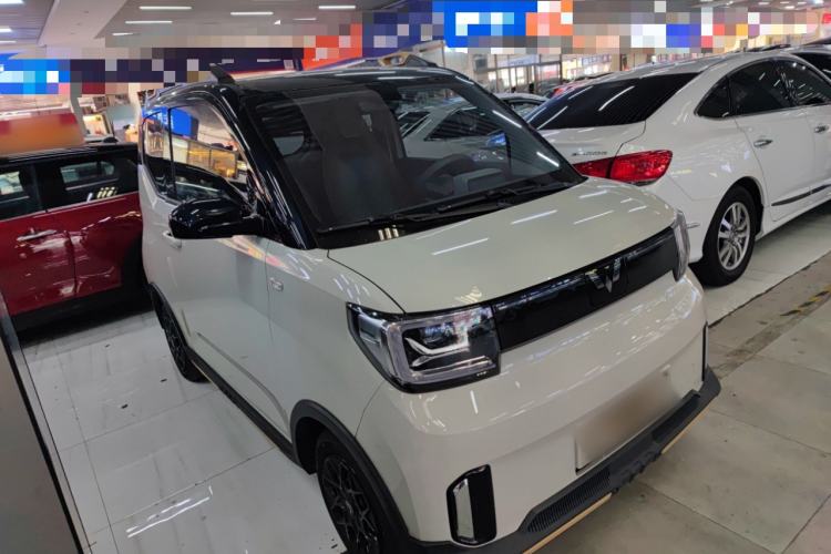 Used Wuling Hongguang MINIEV 2022 GAMEBOY 200km Gaming Edition with Lithium Iron Phosphate
