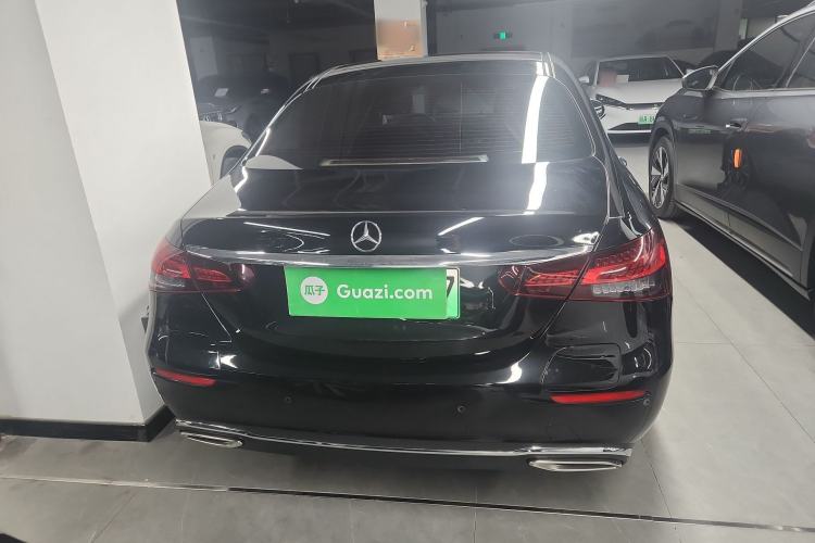 Used Mercedes-Benz E-Class New Energy 2022 Restyled E 350 e L Plug-in Hybrid Sedan
