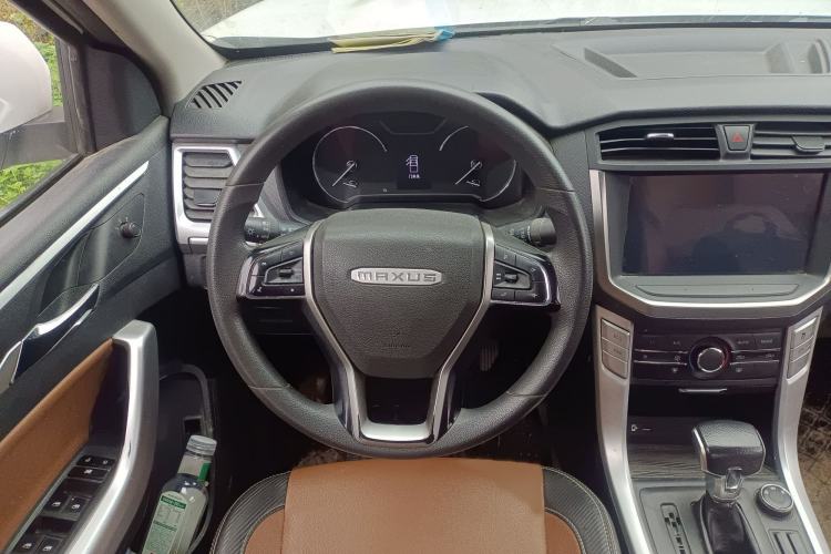 Used SAIC MAXUS T70 2021 2.0T Diesel Automatic 4x4 Elite Version with Long Bed and High Ground Clearance