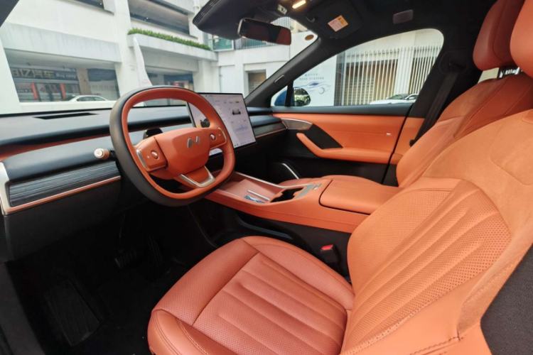 Used ONVO L60 2024 60 kWh Rear-Drive Version