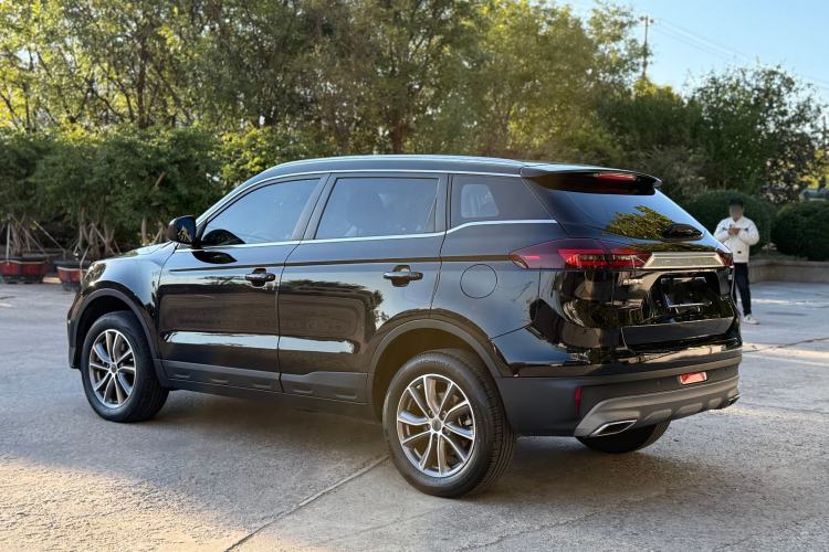 Used Geely Auto Emgrand X7 Sport 2021 Million Edition 1.8TD DCT Two-Wheel Drive Luxury Model
