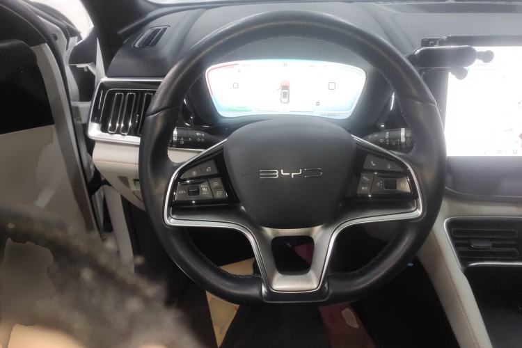 Used BYD Song PLUS New Energy 2023 Champion Edition DM-i 110KM Flagship PLUS
