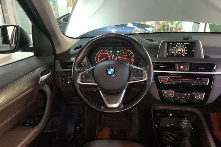 Used BMW X1 2016 sDrive20Li Luxury Model
