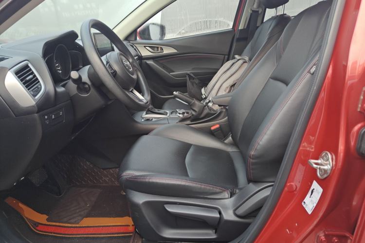 Used Mazda Mazda 3 Axela 2019 Cloud-Controlled Version Sedan 1.5L Automatic Comfort Trim China VI Standard
