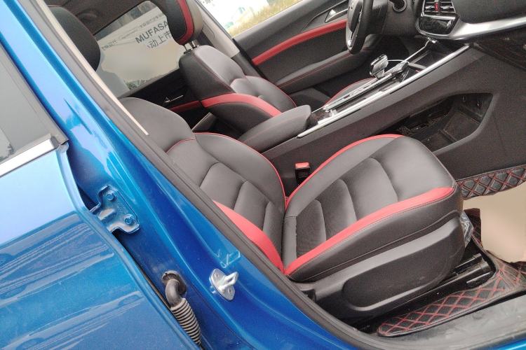 Used SOL X8 2021 300T DCT Prestige Smart Connect Edition 6 Seats
