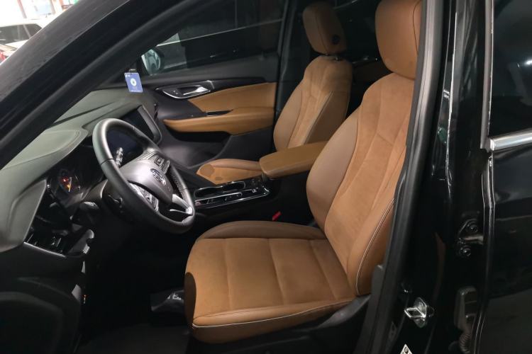 Used Buick Envision 2020 Encore S 652T Two-Wheel Drive Luxury Model
