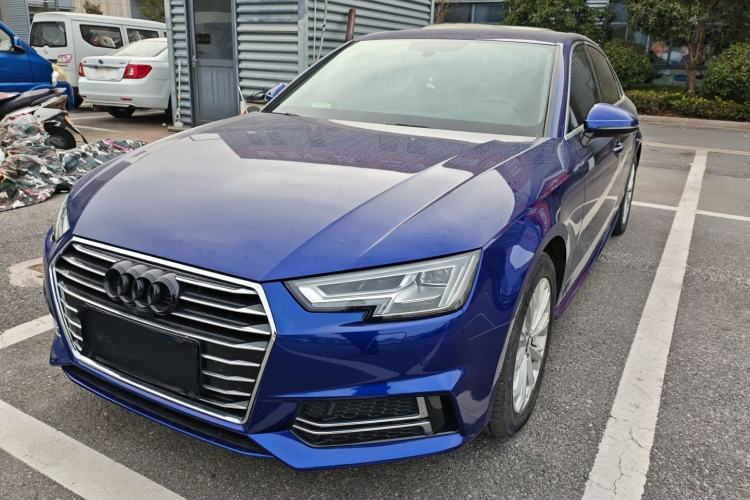 Used Audi A4L 2019 40 TFSI Ambition China VI