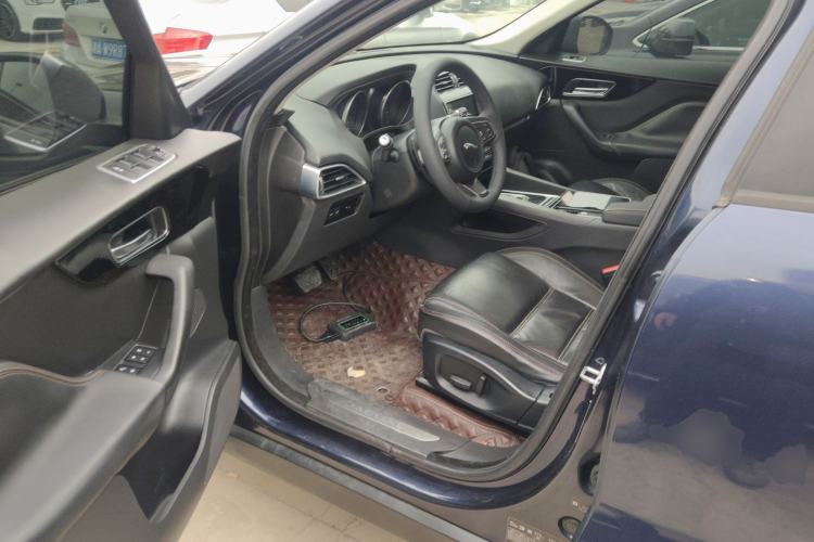 Used Jaguar F-PACE 2016 2.0T Two-Wheel Drive Urban Luxury Edition