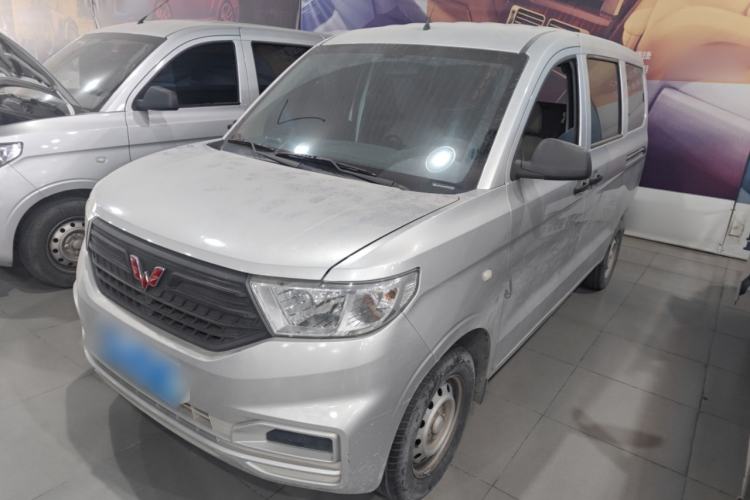 Used Wuling Hongguang V 2022 1.5L Jingqu Version Hydraulic Power Steering LAR