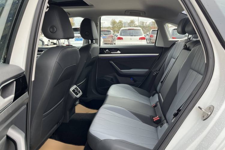 Used Volkswagen Lavida 2023 Revised Version 1.5L Automatic Starry Sky Edition – 5 Million Units
